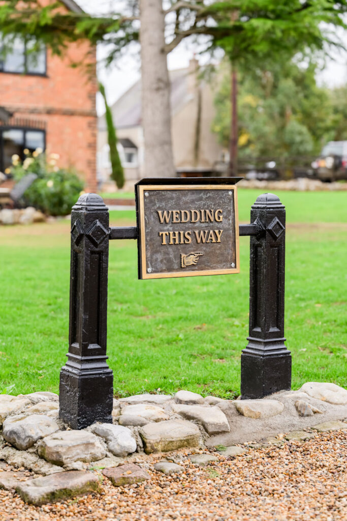 Wedding this way sign at Willow Marsh Farm wedding venue in Nottinghamshire