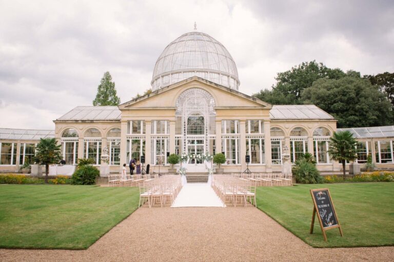 Syon Park Conservatory: A Beautiful Glasshouse Wedding Venue