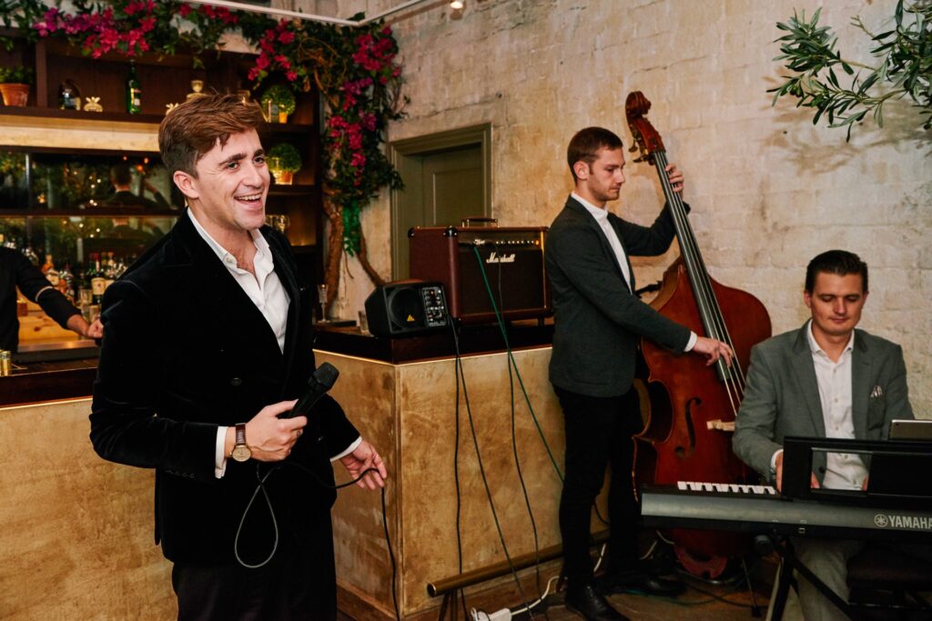 Wedding jazz singer performing in the Olive Grove room at Union Street Café 